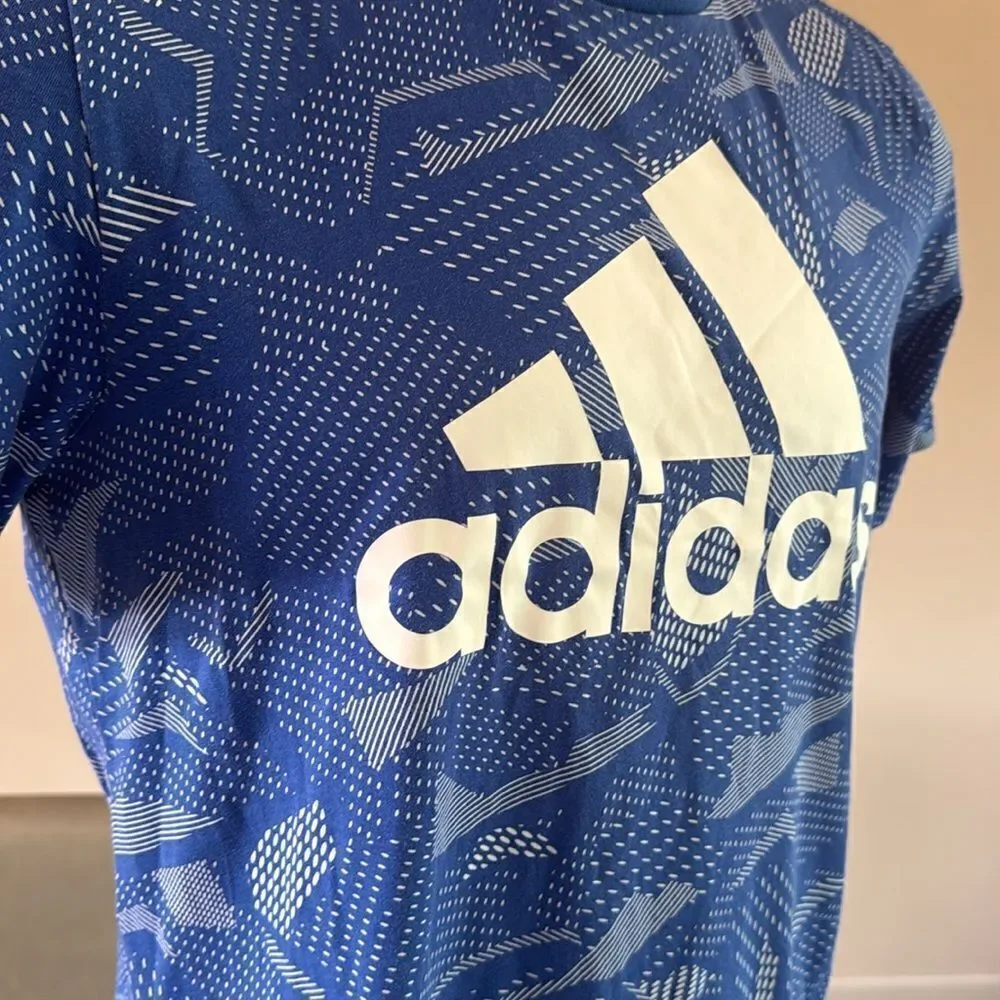 adidas royal blue/white logo graphic cotton  crewneck short sleeve tee shirt. M